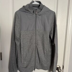 Under Armour Gray Lightweight Hooded Shirt Jacket
Great condition, no smoking.